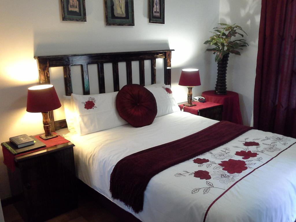 La Rochelle Inn Richards Bay Eksteriør billede
